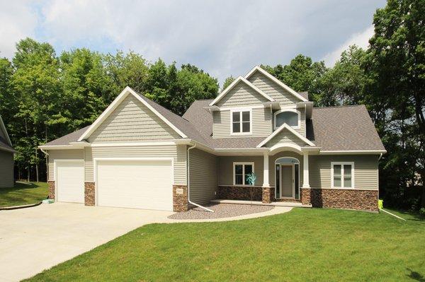 Custom Built Home Fox Valley Area