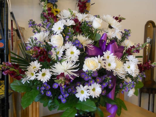 A recent arrangement created at Gulbankian Florist.