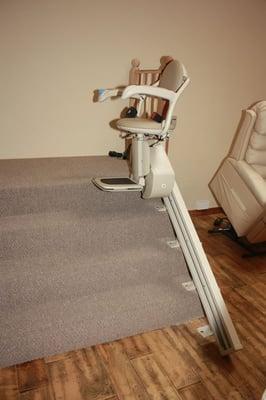 stair lifts, lift chairs, wheelchair lifts, mobility scooters, walk-in bathtubs