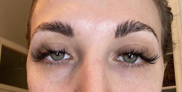 Day after full set with brow lamination