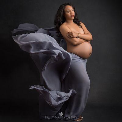 Truly Madly Deeply - Maternity and Newborn Photography