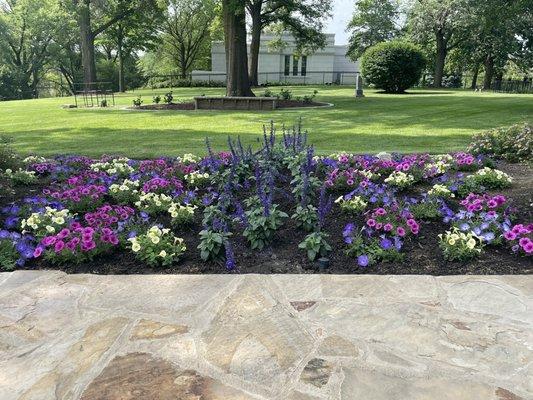 Beautifully landscaped flowerbeds around the cemetery.