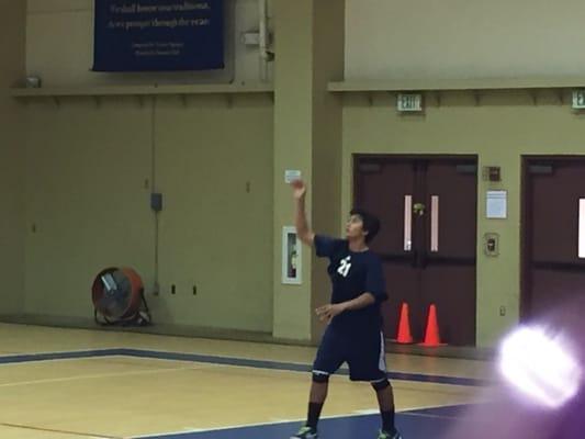 High School Volleyball. Waimea Vs Island