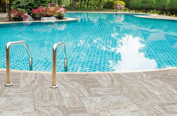 Cream Royal Travertine Pavers