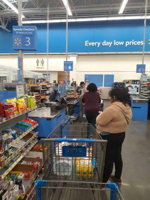 The line if u don't want self checkout.