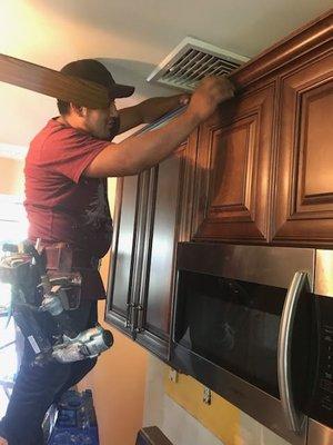 Installing gabinets and crown moulding in Medford ny