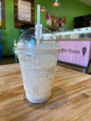 Honeycomb & Toffee Coffee Shake: Yummy Mix of two awesome flavors!!