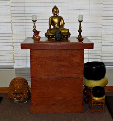 An authentic Zen Buddhist Center in the lineage of Roshi Philip Kapleau.