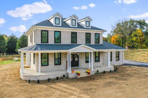 Just build new model home, Colonial with a modern farmhouse twist. 

Hello@crwbldrs.com