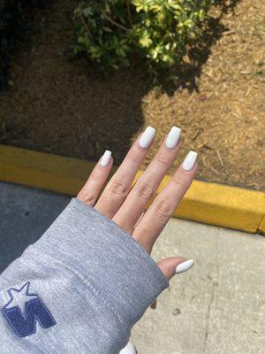 Acrylic Nails full set coffin shaped - white