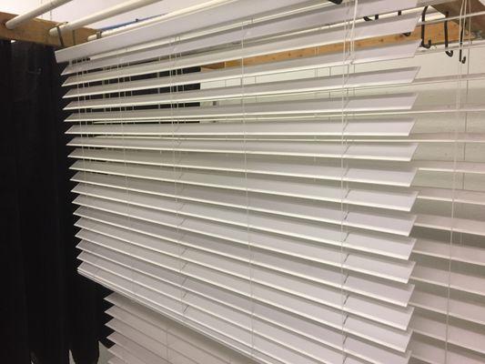 Blinds After Ultrasonic Blind Cleaning