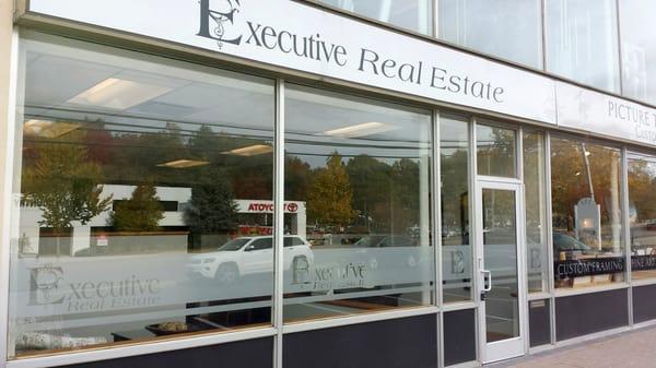 Executive Real Estate - Westport CT
 Westport CT Real Estate
 #BuyExecutive