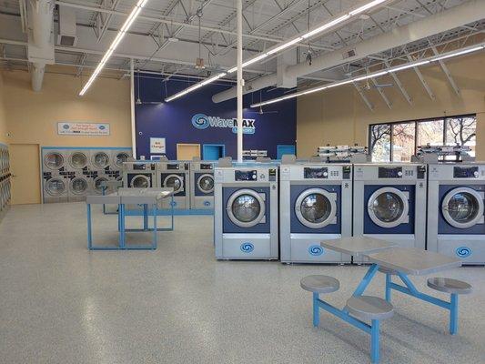 We pride ourselves on being the cleanest laundromat in the St. Paul MN.