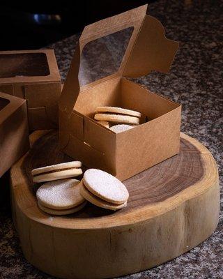 Alfajores filled with Dulce de Leche.