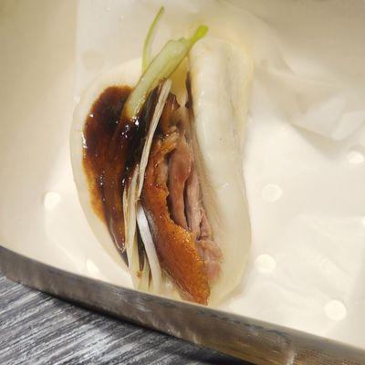 Peking Duck bun