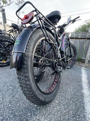 Big boy fat tires. #coolfactor