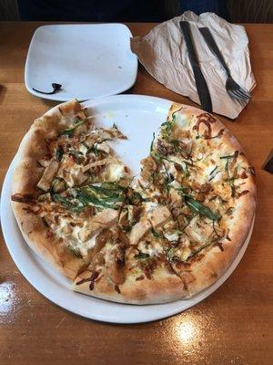 Grilled Chicken Pizza (one slice already in my belly - couldn't fight the hunger)