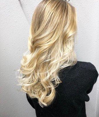 Blonde balayage