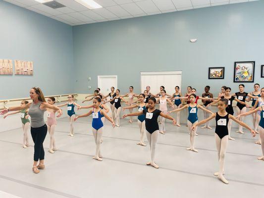 International Dance Academy