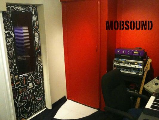 Mobsound - Music production & recording for solo artists