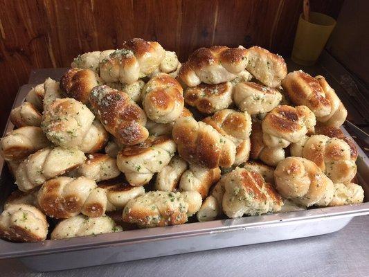 Stop by and try our juicy garlic knots ! Only 25 cents EACH.