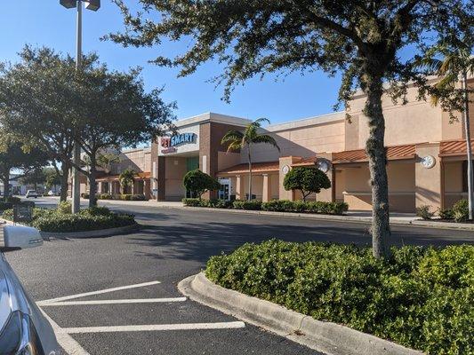 Northpoint Shopping Center, Cape Coral