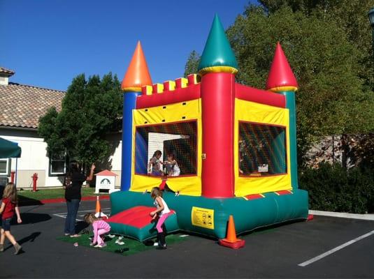 Harvest Festival Jumpy Castle 05.