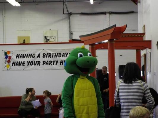 The Little Iguana celebrating the grand opening of our new state of the art facility on Northeastern Boulevard in Nashua, NH.