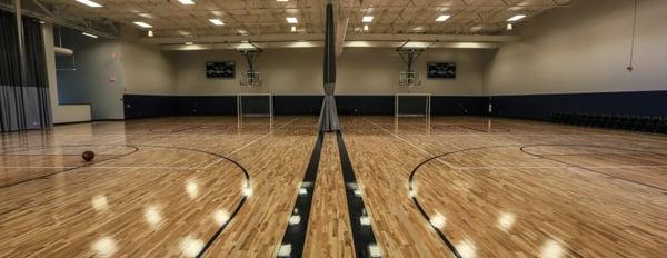 2 Full size basketball/volleyball/futsal courts