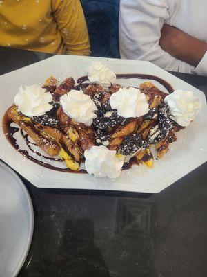 Gigantic plate of oreo french toast