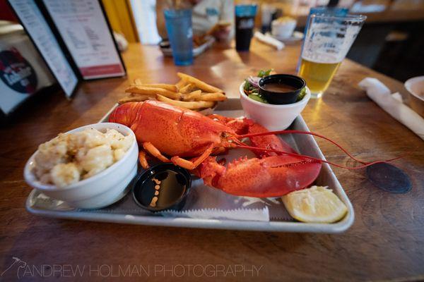 lobster dinner with salad, fries, mac n cheese