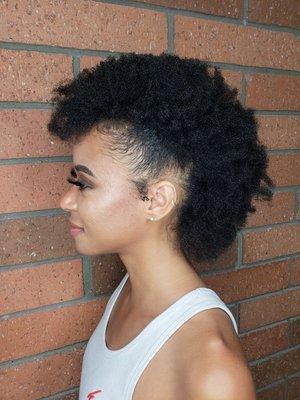 We love natural culy hair.