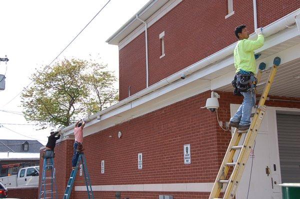 Installing Gutters