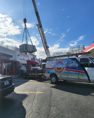 Rooftop Package unit with crane