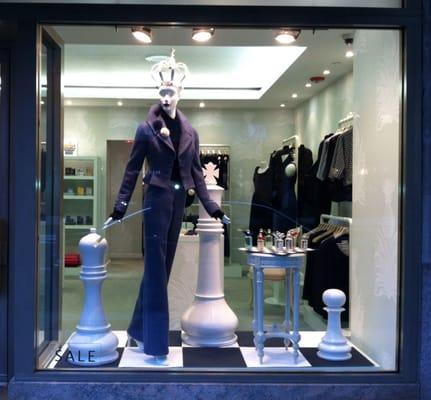 Chess window at Chocheng