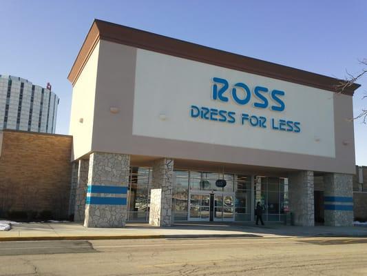 Golf Mill Ross store from outside.