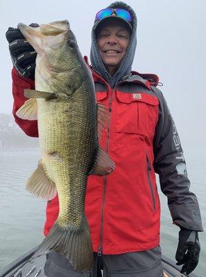 Cold and wet on Lake Guntersville