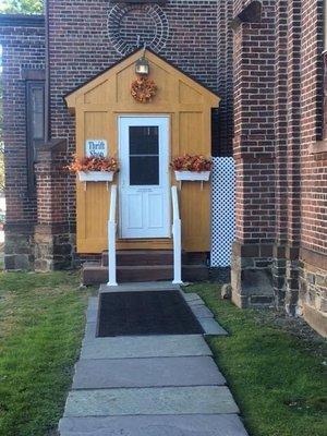 United Presbyterian's Thrift Shop entrance