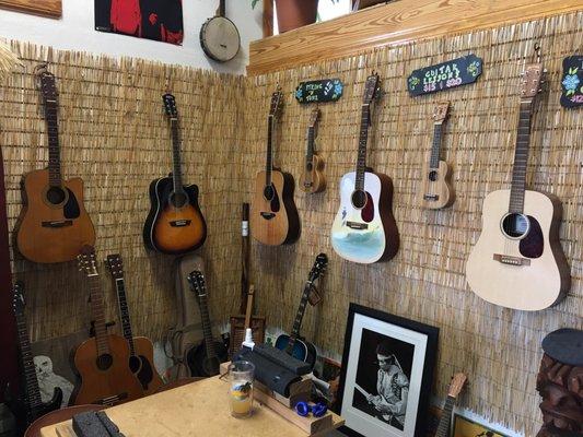 New and used acoustic guitars and ukeleles