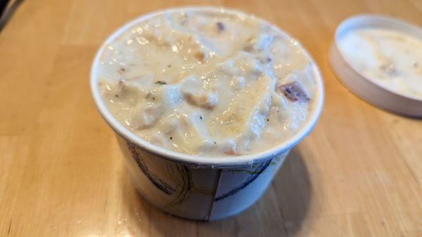 (Cold) New England Clam Chowder to go