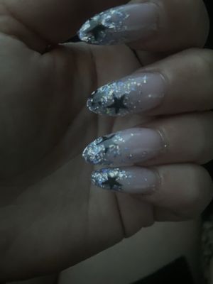 Finger nails