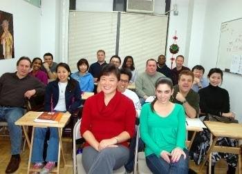 Dina with students FAST LEARNING CHINESE