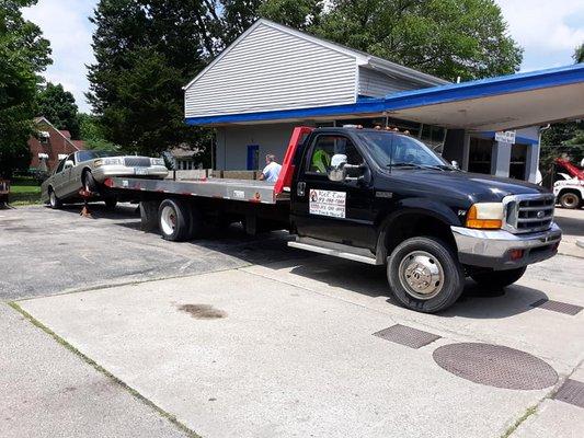 We do towing also..