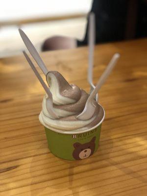 Swirl soft serve