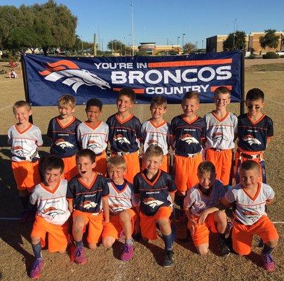 Another championship Poole Broncos 8u