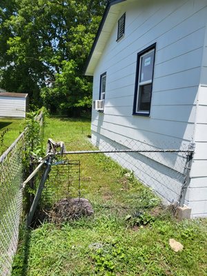 Pressure washing houses