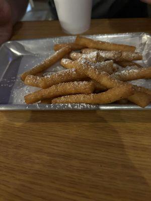 Funnel cake fries