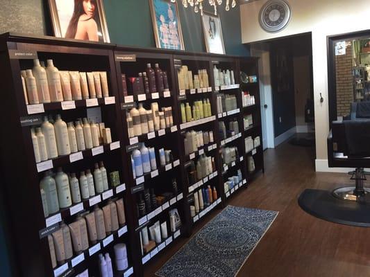 Exclusive AVEDA Salon, a generous selection of beautiful hair & bodycare products!