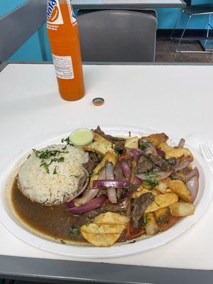 Lomo Saltado