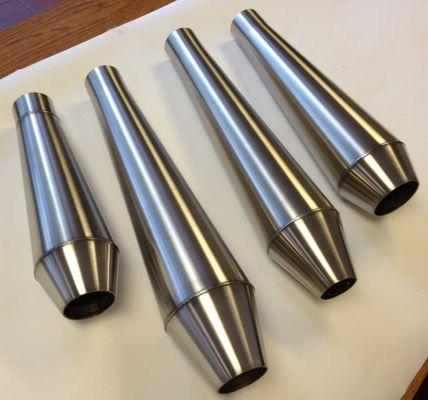 "Fabricator Series" pre-assembled mufflers.